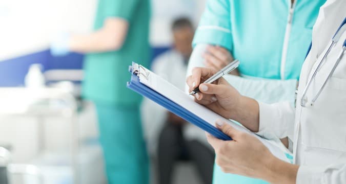 Maxillofacial surgeon